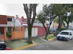 Casa en venta en Valle Dorado, Tlalnepantla de Baz — foto 3 de 14