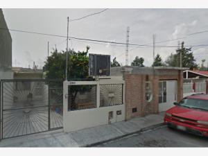 Casa en venta en Oceanía, Saltillo — foto 2 de 10