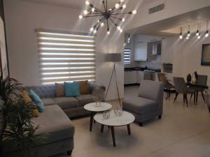 Casa en venta en Belisa Residencial, Juárez — foto 2 de 23