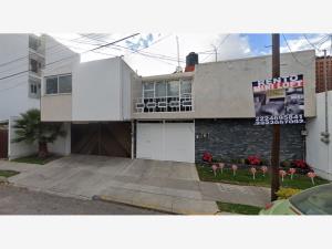 Casa en Prados Agua Azul, Puebla, Puebla