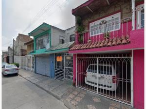 Casa en venta en Lomas de Tlaquepaque, San Pedro Tlaquepaque — foto 3 de 11