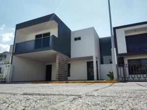 Casa en renta en Santa Maria Xixitla, San Pedro Cholula — foto 2 de 15