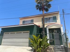 Casa en renta en Villas de San Pedro, Playas de Rosarito — foto 2 de 51