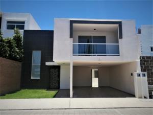 Casa en renta en Santa Maria Xixitla, San Pedro Cholula — foto 2 de 21