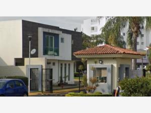 Casa en venta en Real de Valdepeñas, Zapopan — foto 2 de 15