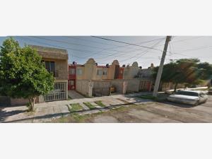 Casa en venta en Aviacion, Torreón — foto 2 de 10