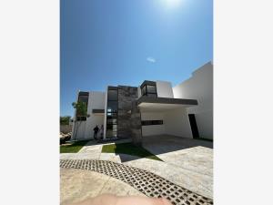 Casa en venta en Cholul, Mérida — foto 2 de 22