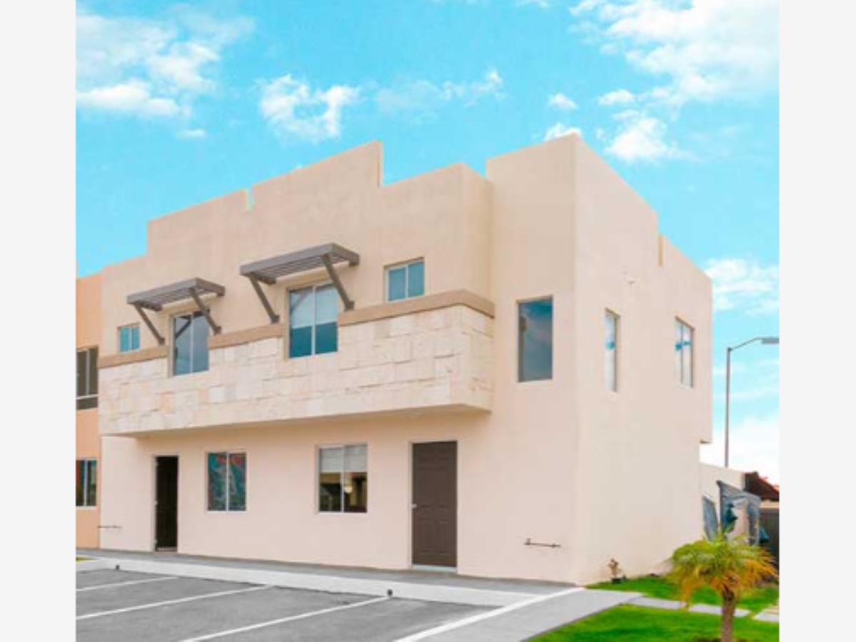 Casa en venta en Real Granada, Tecámac — foto 1 de 6