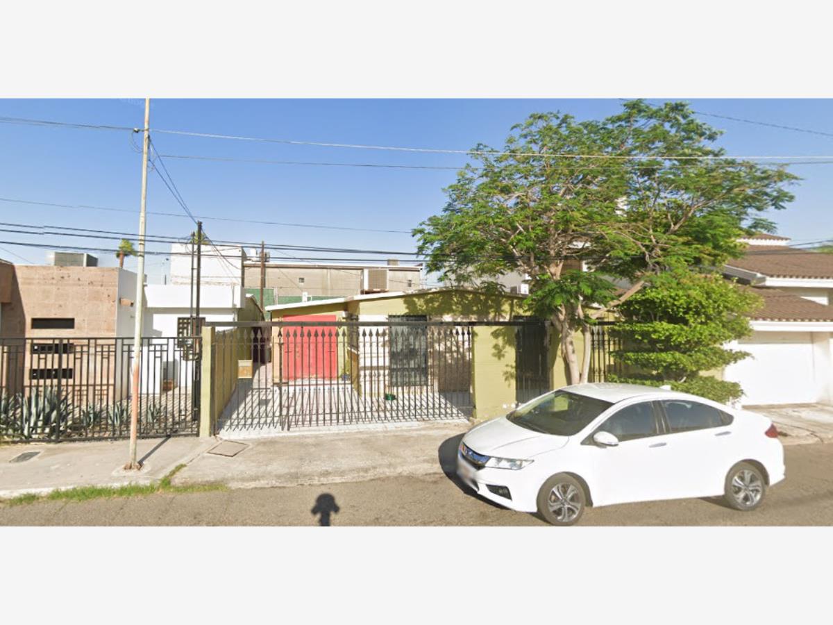 Casa en venta en Las Fuentes, Mexicali — foto 1 de 11