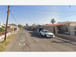 Casa en venta en Las Fuentes, Mexicali — foto 2 de 11