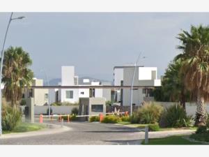 Casa en venta en Cañadas del Lago, Corregidora — foto 2 de 14