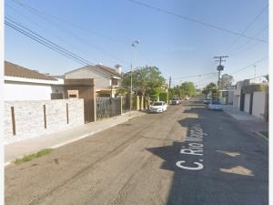 Casa en venta en Las Fuentes, Mexicali — foto 3 de 14