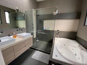 Casa en venta en Bosque Esmeralda, Atizapán de Zaragoza — foto 3 de 33