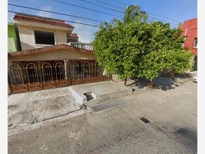 Casa en venta en Emilio Portes Gil, Mérida — foto 2 de 12
