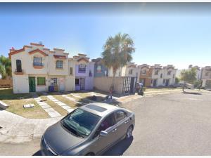 Casa en venta en Paseos de Santiago, Tonalá — foto 3 de 10