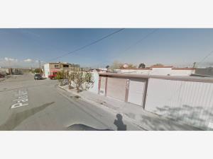 Casa en venta en Loma Linda, Saltillo — foto 2 de 10