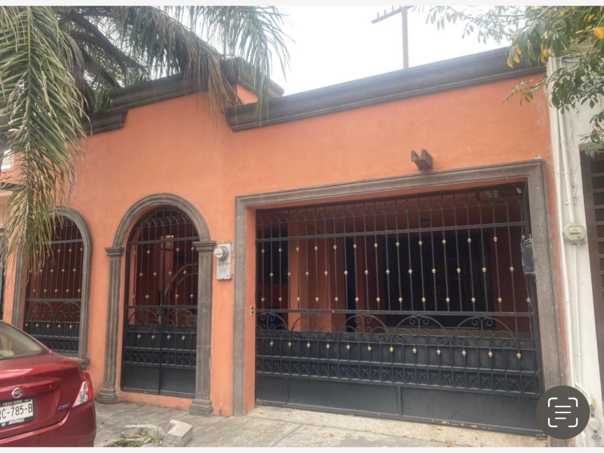 Casa en venta en Las Puentes Sector 2, San Nicolás de los Garza — foto 1 de 12