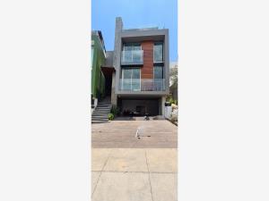 Casa en venta en Puerta Tres Marías Sur, Morelia, Michoacán de Ocampo Casa en venta en Puerta Tres Marías Sur, Morelia, Michoacán de Ocampo