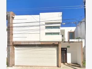 Casa en remate en Bivalbo, Carmen, Campeche