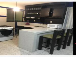 Casa en venta en Las Aguilas, Zapopan — foto 2 de 8