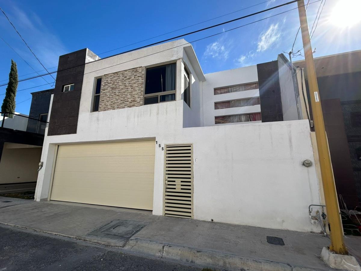 Casa en venta en Portales de Aragón, Saltillo — foto 1 de 29
