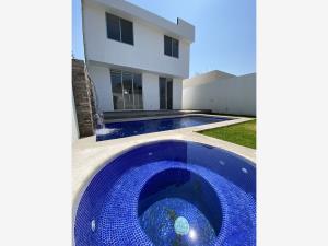 Casa en venta en Lomas de Cuernavaca, Temixco, Morelos Casa en venta en Lomas de Cuernavaca, Temixco, Morelos