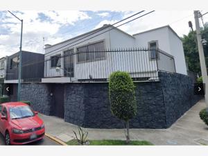 Casa en Jardines de Coyoacán, Coyoacán, Ciudad de México