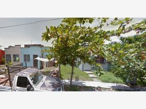 Casa en remate en Llanos de San José, Tecomán, Colima