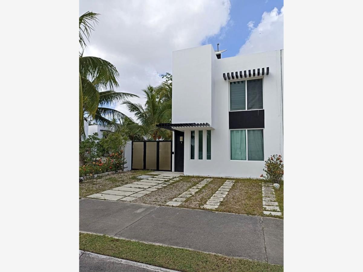Casa en venta en Villa Maya Residencial Cancún, Benito Juárez — foto 1 de 10