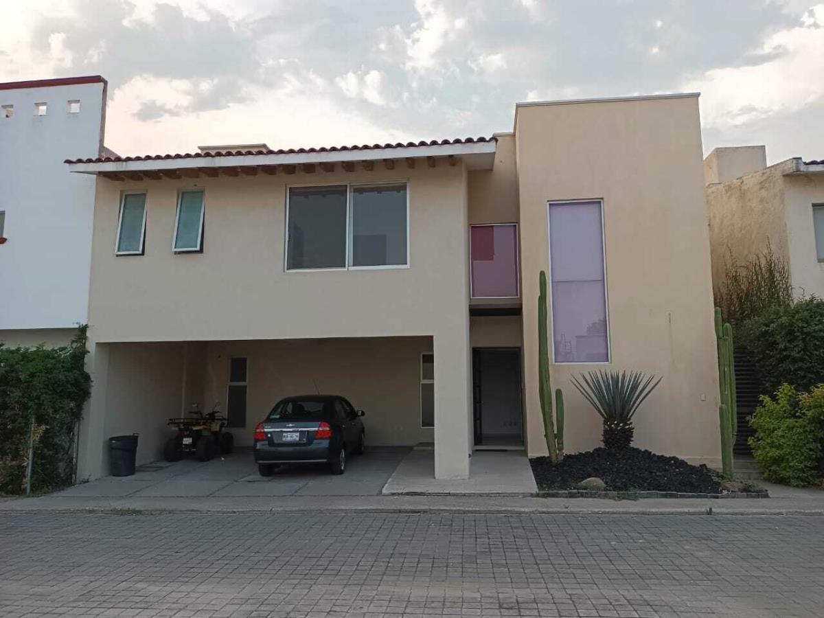 Casa en venta en Jose G Parres, Jiutepec — foto 1 de 48