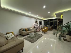 Casa en venta en La Cima, Zapopan — foto 2 de 25