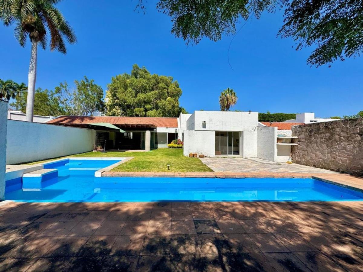 Casa en venta en Colinas de Santa Fe, Xochitepec — foto 1 de 21