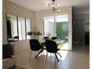 Casa en venta en Navarro, Torreón — foto 2 de 9