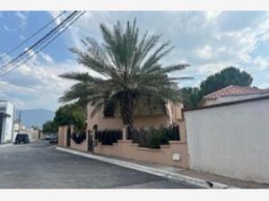 Casa en venta en Bugambilias, Saltillo — foto 2 de 10