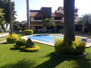 Casa en Bosques de Cuernavaca, Cuernavaca, Morelos