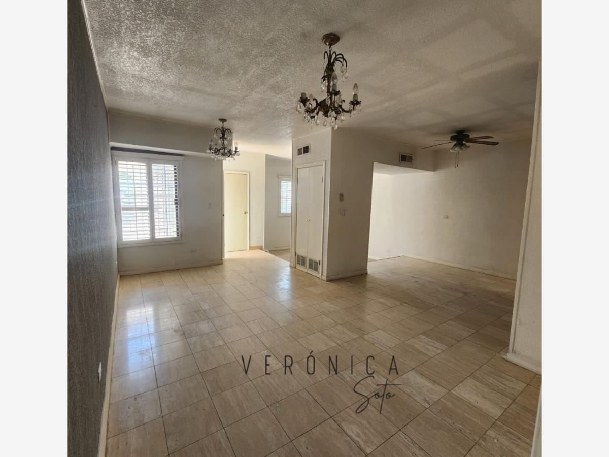 Casa en venta en Villas Primavera, Juárez — foto 1 de 16