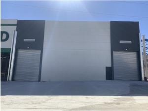 Bodega en venta en Terra Park Colosio, Santa Catarina — foto 2 de 2