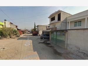 Casa en venta en San Lorenzo Tetlixtac, Coacalco de Berriozábal — foto 2 de 11
