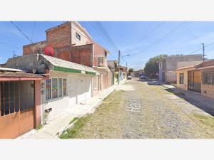 Casa en venta en Infonavit Pedregoso, San Juan del Río — foto 3 de 10