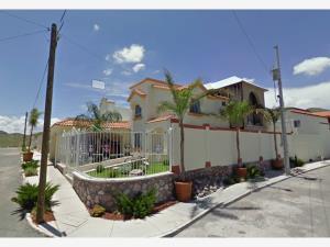 Casa en venta en Praderas de León, Chihuahua — foto 2 de 10