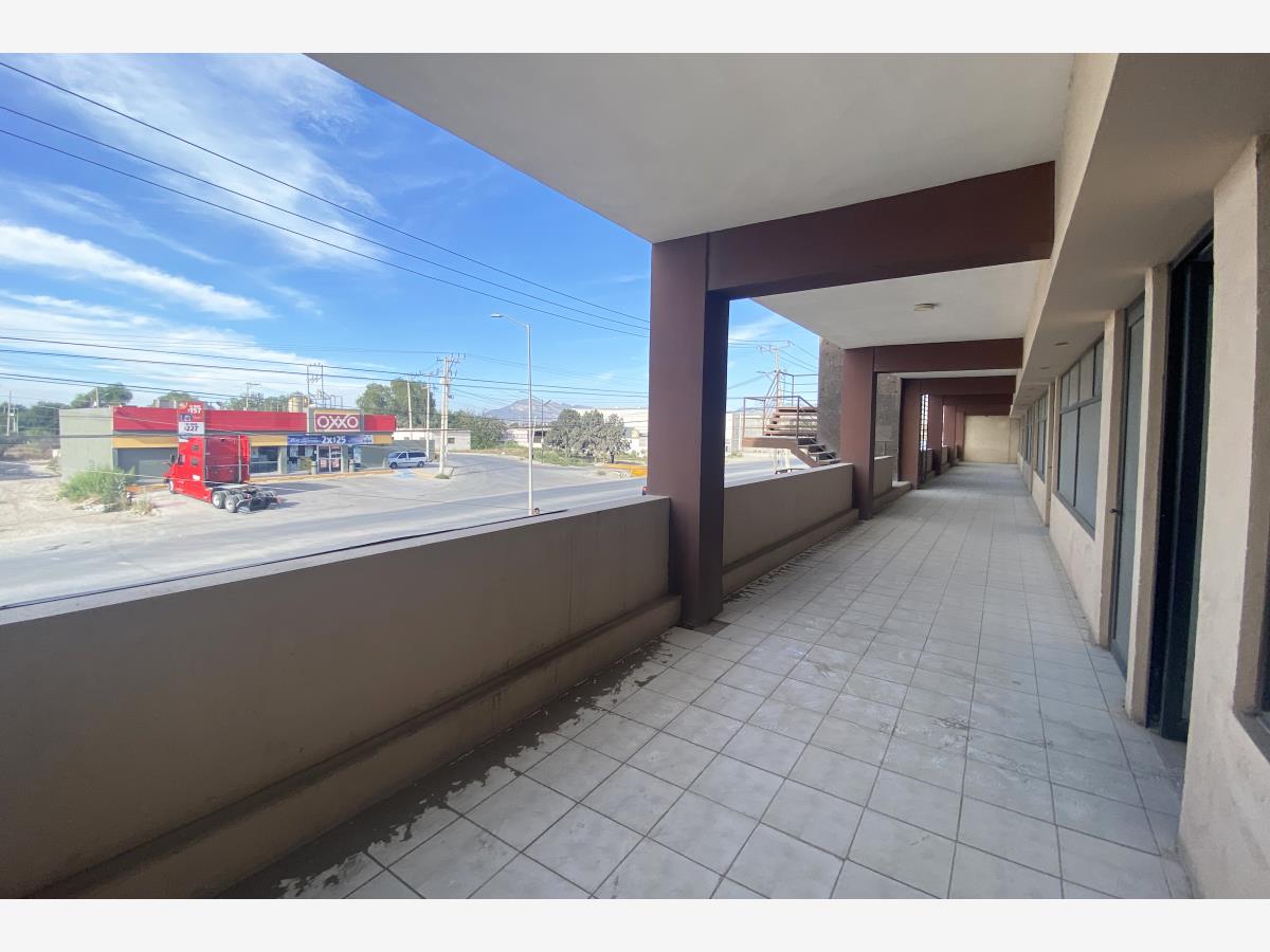 Local en renta en Parajes de los Pinos, Ramos Arizpe — foto 1 de 5