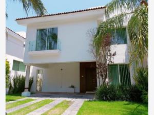 Casa en remate en Valle Real, Zapopan, Jalisco