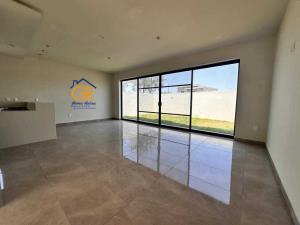 Casa en venta en Lomas del Chairel, Tampico — foto 2 de 26