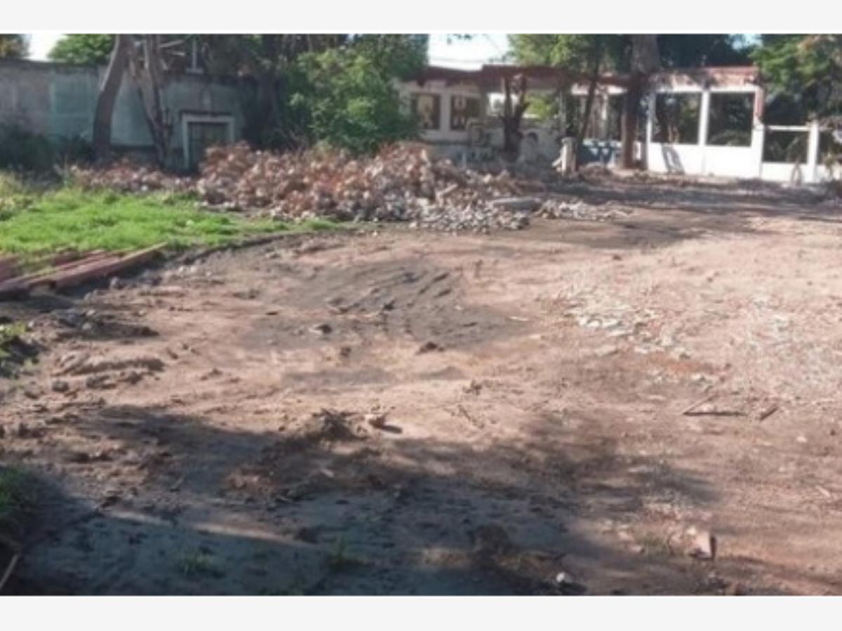 Terreno en venta en Amatitlan, Cuernavaca — foto 1 de 3