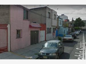 Casa en Guadalupe Victoria, Gustavo A. Madero, Ciudad de México