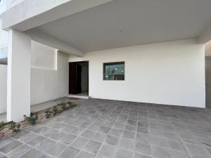 Casa en venta en Quintas la Cima, Torreón — foto 2 de 26