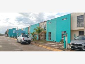 Casa en renta en Villas de San Martín, Coatzacoalcos — foto 2 de 51