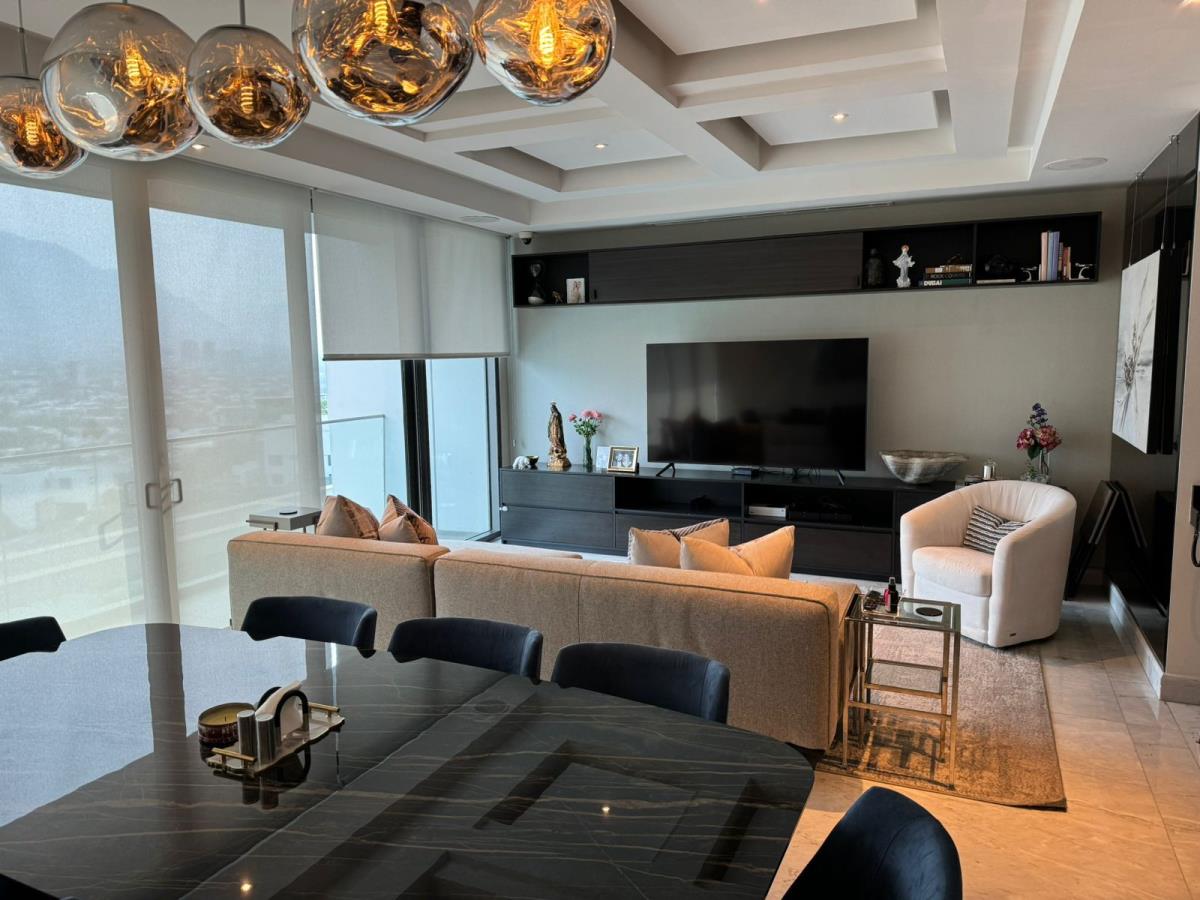 Departamento en venta en Fuentes del Valle, San Pedro Garza García — foto 1 de 14