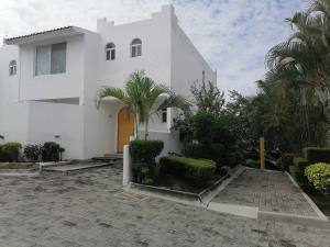 Casa en venta en Burgos, Temixco — foto 2 de 19