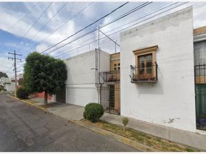 Casa en Jardines de San Manuel, Puebla, Puebla